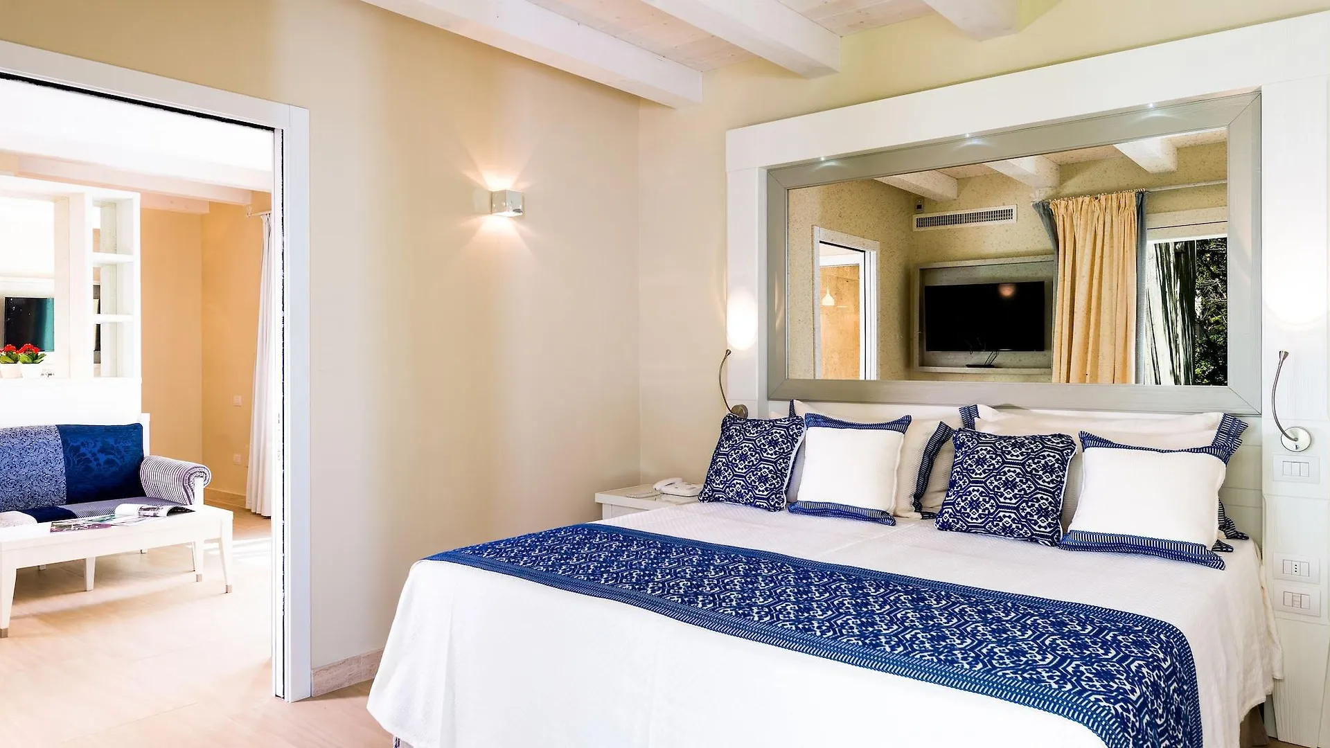 ****  Forte Village Resort - Bouganville Santa Margherita di Pula Italien
