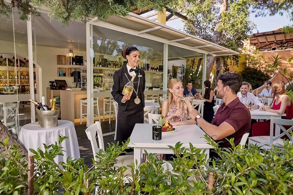 Forte Village Resort - Bouganville Santa Margherita di Pula 4*,